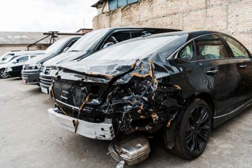 Tuve un accidente de coche fuera del estado, ¿puedo aún contratar a un abogado en Orlando, FL?