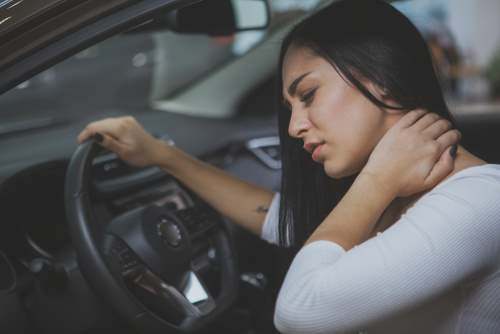 ¿Cuál es el mejor tratamiento para el latigazo cervical?