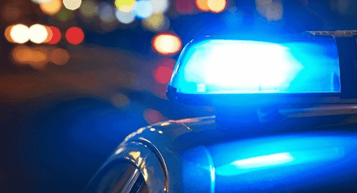 El conductor muere después de que un camión vuelca en la I-95