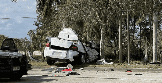 Hombre de 28 Años Muere en Colisión Frontal en Lee County