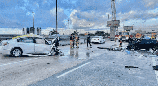 1 Muerto, 1 Herido Tras Choque Lateral en Llamas en Miami