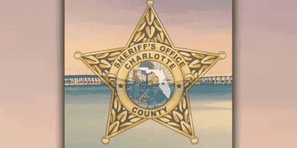 Motorista de motocicleta trasladado al hospital tras accidente en Port Charlotte