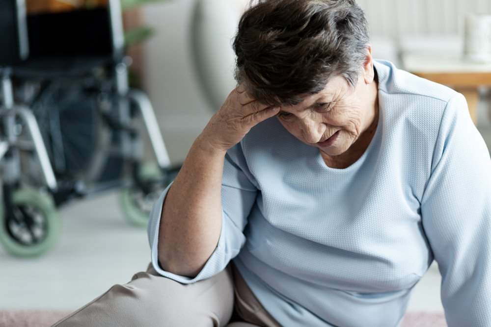 ¿Cuánto dinero puedo obtener por una conmoción cerebral debido a un accidente de coche?
