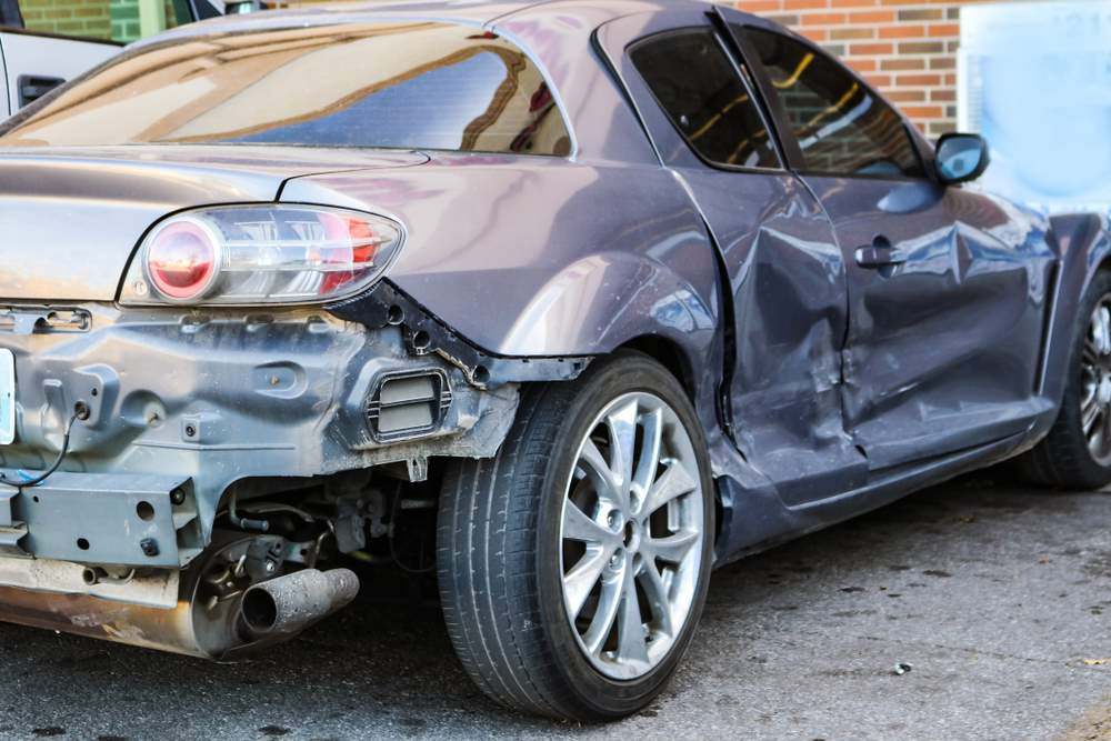 ¿Qué es el acuerdo promedio para un accidente de automóvil tipo T-bone?