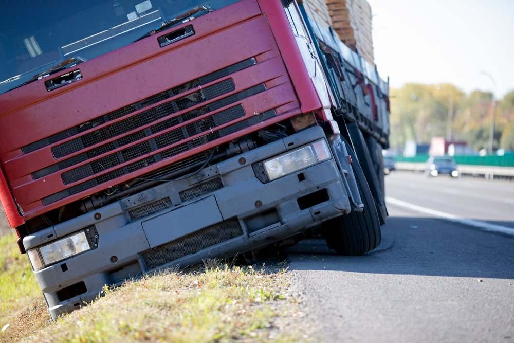 ¿Cómo se determina la culpa en un accidente de camión?