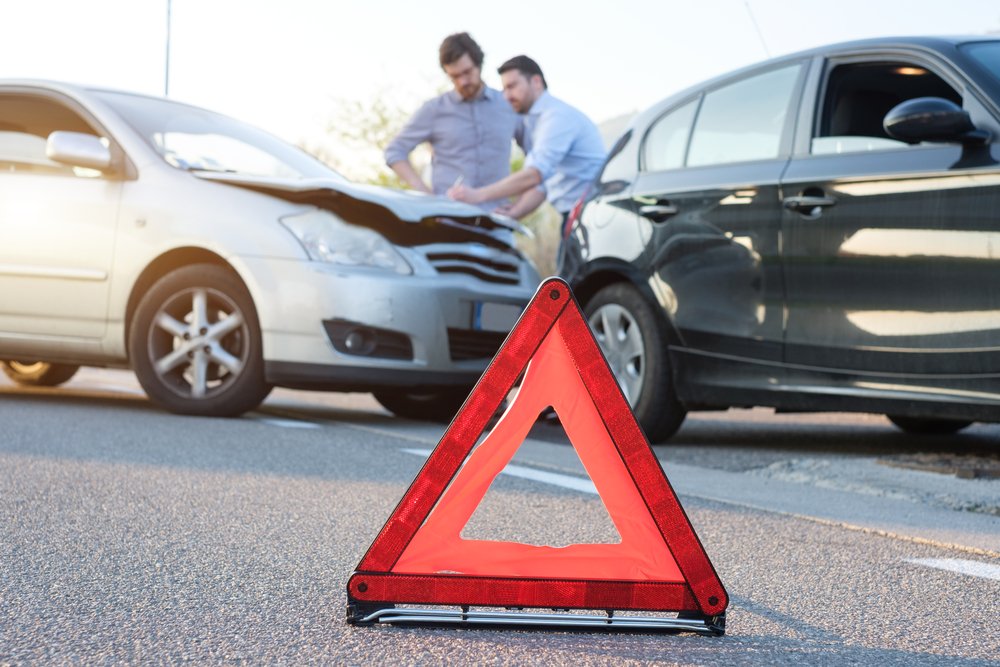 ¿Quién Determina el Valor de Mi Coche Después de un Accidente de Coche?