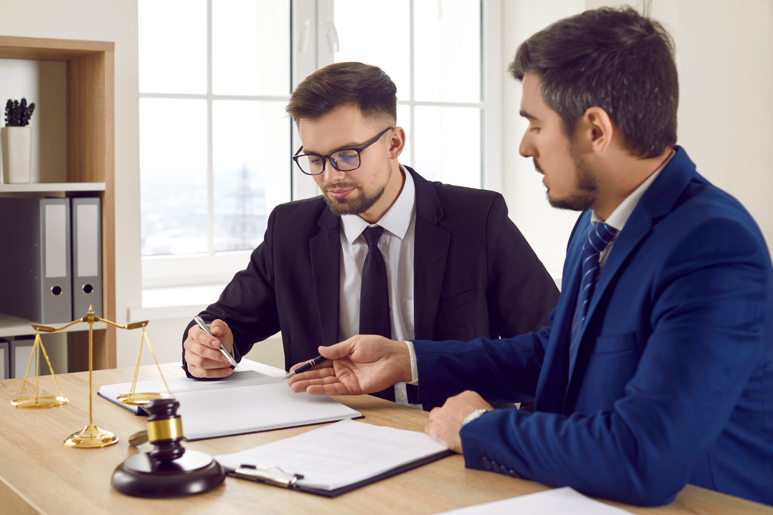 Leyes de Lesiones Personales y Evaluaciones de Caso Gratuitas