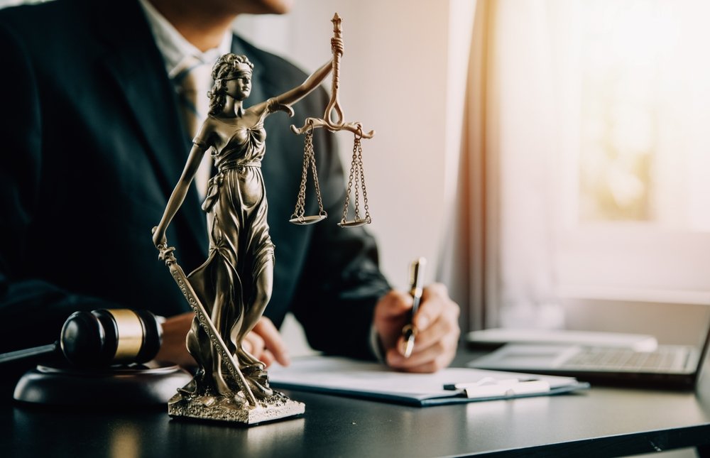 ¿Qué Tipos de Casos Manejan los Abogados de Lesiones Personales en Tampa?