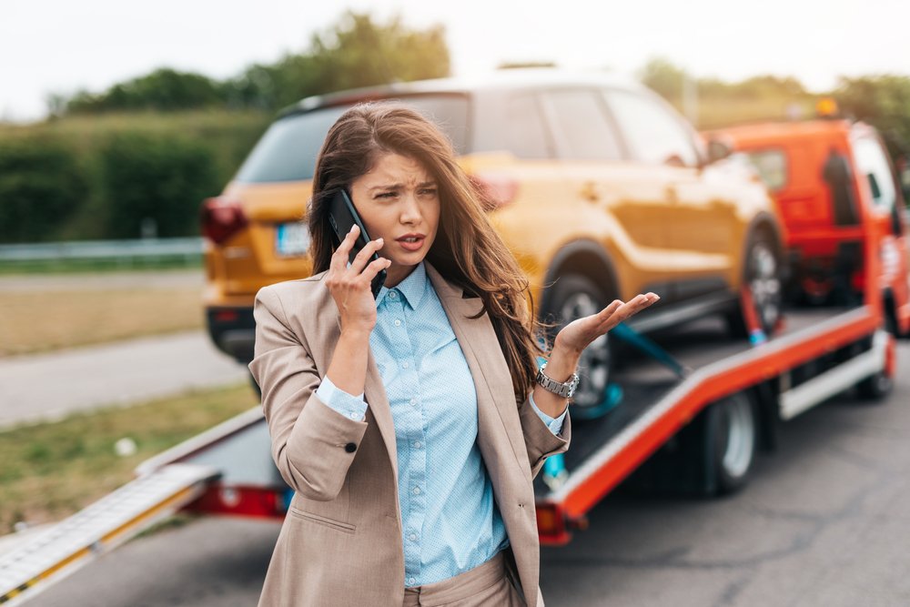 ¿Qué pasos debo seguir después de un accidente de coche en Fort Myers?