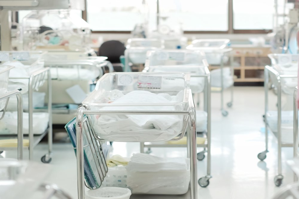 ¿Está disponible una compensación por muerte fetal en un caso de negligencia médica en Florida?