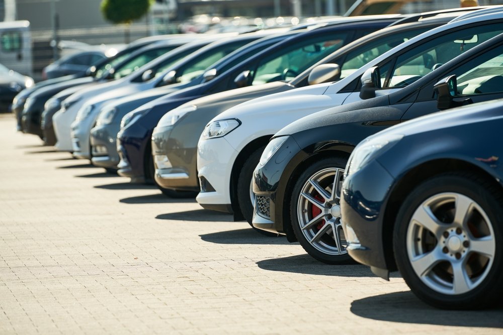 ¿Puedo Obtener un Coche de Alquiler Cubierto Después de un Accidente de Coche en Miami?