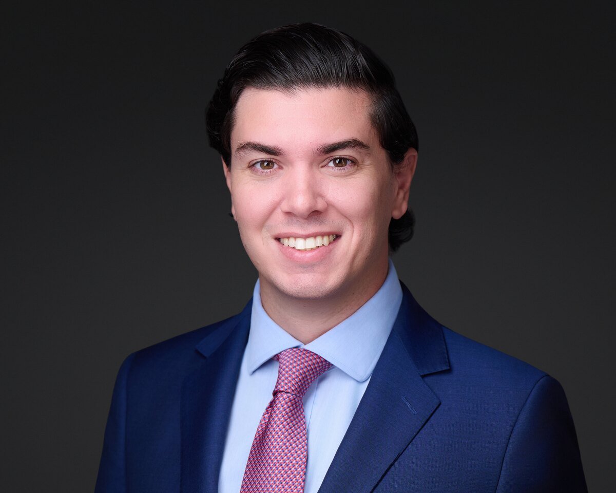 Mario Solares, Esq.