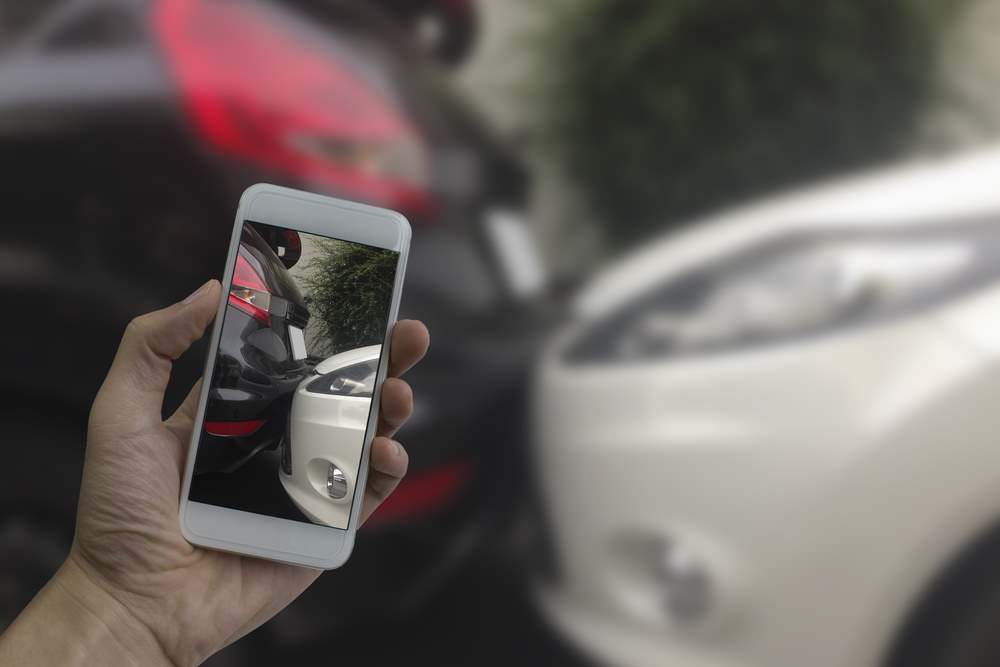 What to Do at the Scene of an Accident