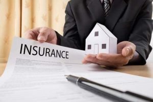 Does Homeowners’ Insurance Cover Lightning Damage to Electronics?