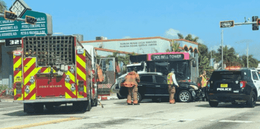 2 Injured In US 41 Crash Involving LeeTran Bus