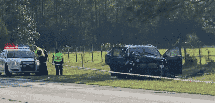 Multiple Injuries After Car Crashes Into Pole In Southwest Jacksonville