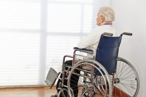 Signs that a patient is not being monitored in a nursing home