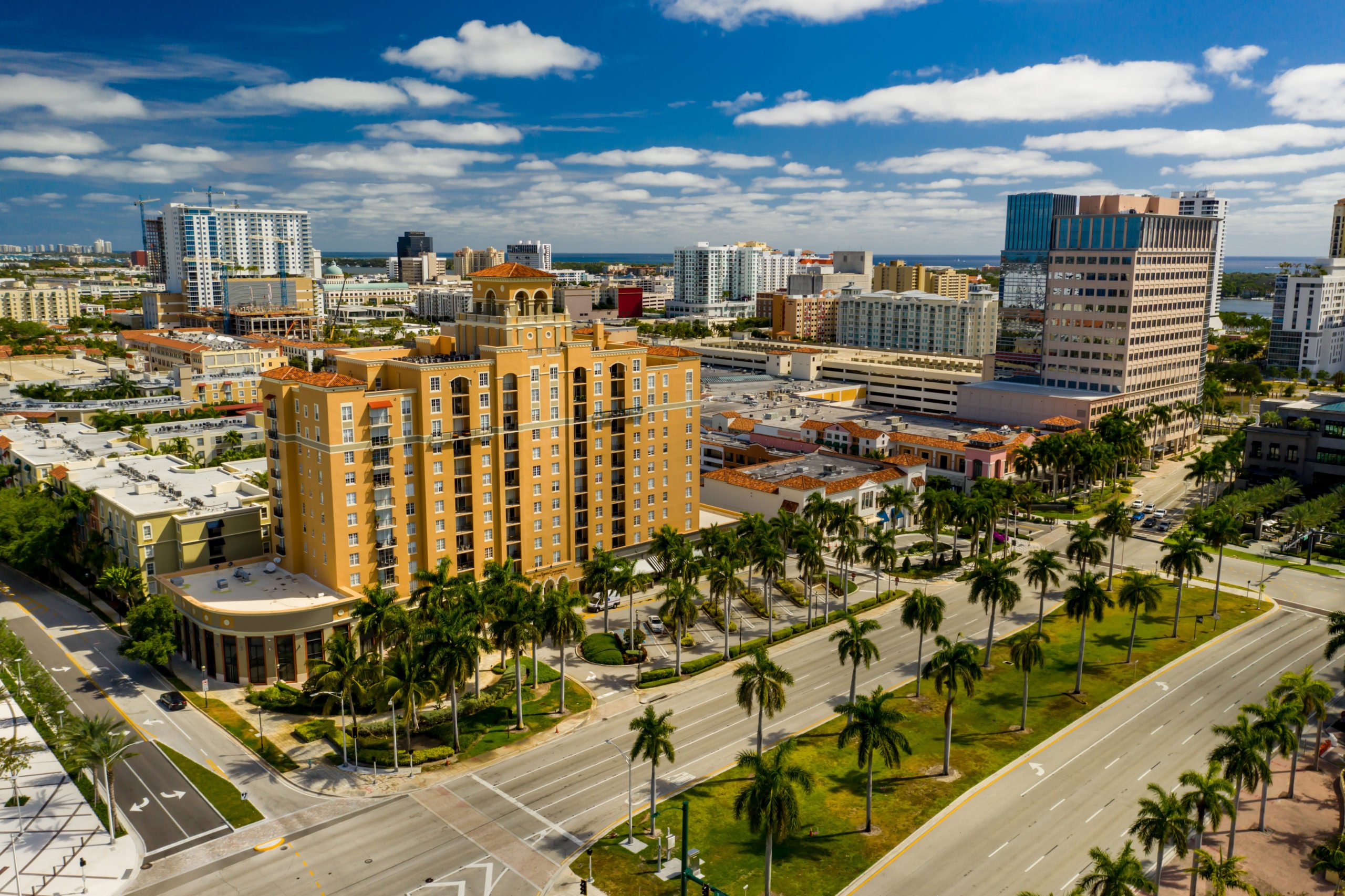 What To Look For When Hiring A Personal Injury Lawyer In West Palm Beach, Florida