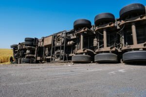 What are the Common Challenges in Truck Accident Cases?