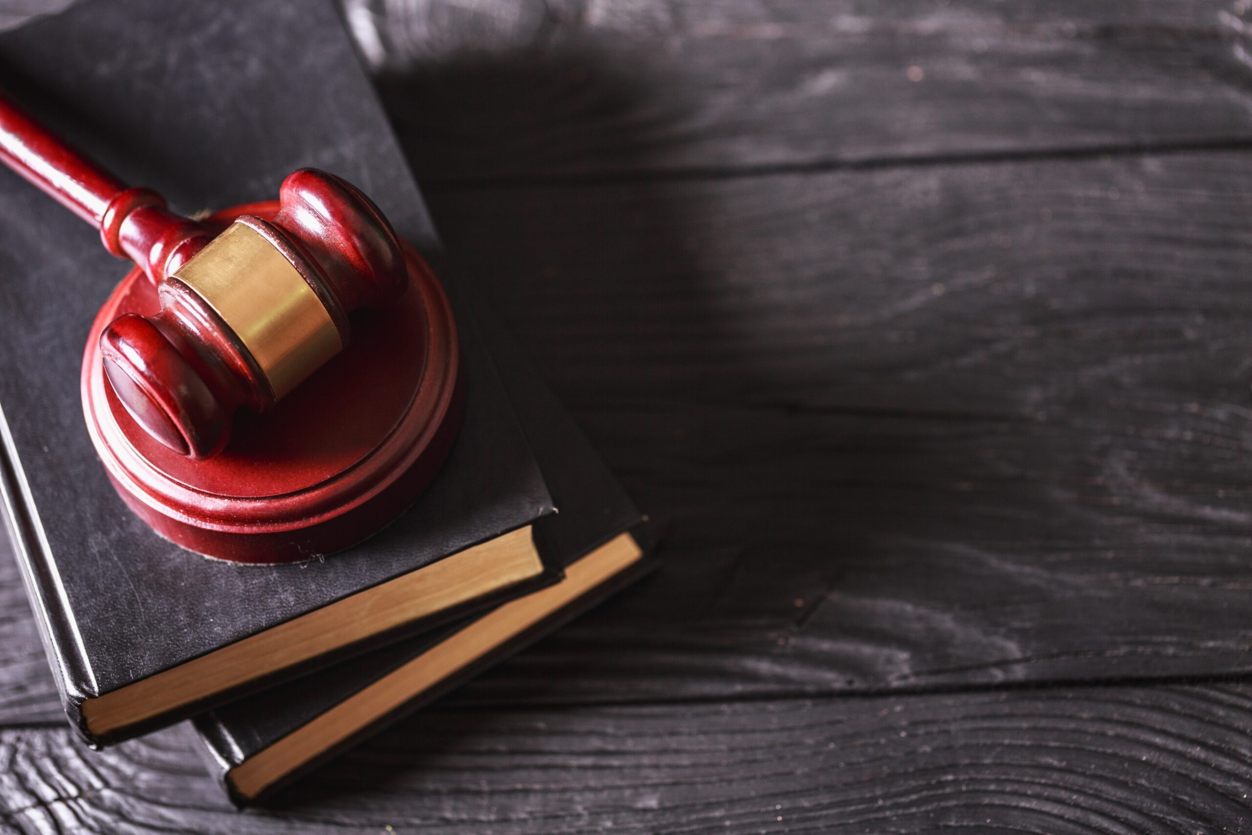 What Laws and Regulations Govern the Trucking Industry in Florida?