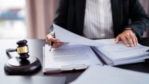 How Much Does It Cost to Hire a Fort Myers Car Accident Lawyer?