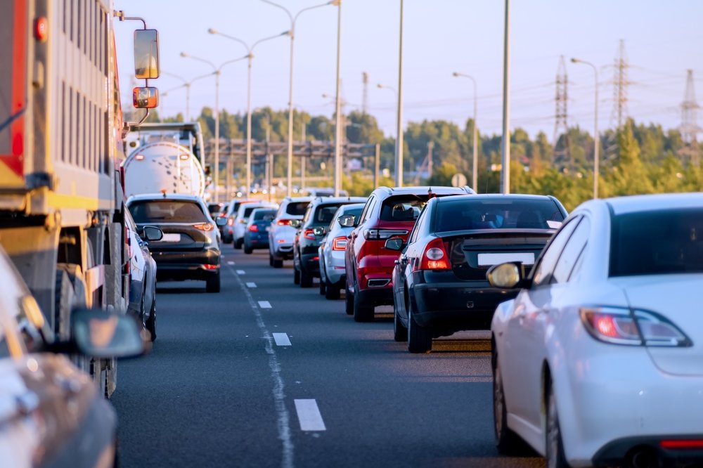 How Do Orlando’s Busy Highways Affect Truck Accident Rates?