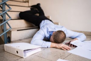 What Should I Do Immediately After a Slip and Fall Accident in Orlando?