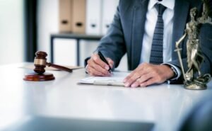What If Multiple Parties Are Responsible for My Injury in Naples?