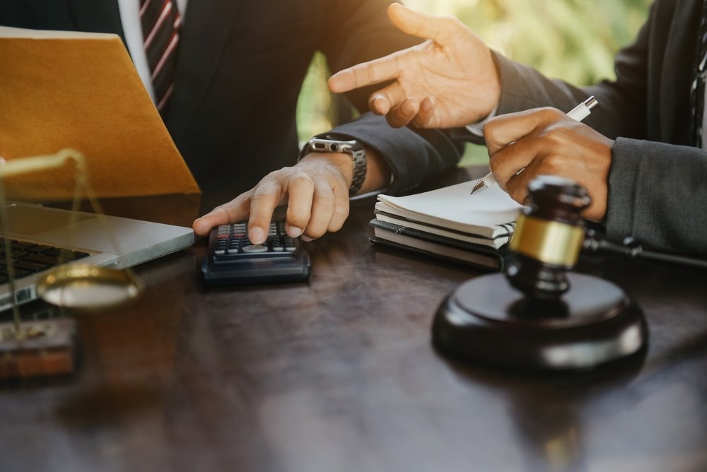How Do Jacksonville Lawyers Calculate Non-Economic Damages?