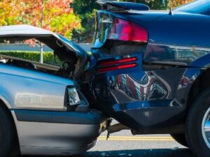 How Do Tampa Lawyers Handle Rear-End Collisions at Stoplights?