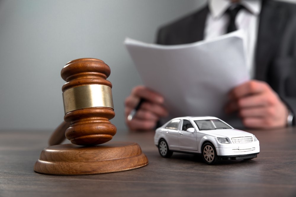 How Does Expert Testimony Influence a Florida Car Accident Case?