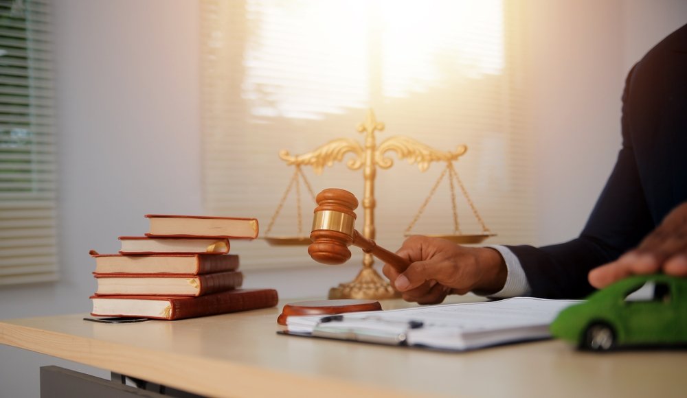 What If Witness Statements Conflict in a Florida Car Accident Case?